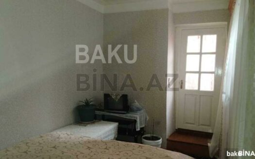 5 Room House / Villa for Sale in Baku