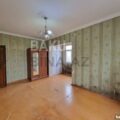 1 Room Old Apartment for Sale in Baku