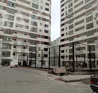 4 Room New Apartment for Sale in Baku