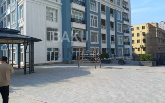4 Room New Apartment for Sale in Baku