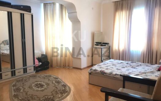 4 Room New Apartment for Sale in Baku