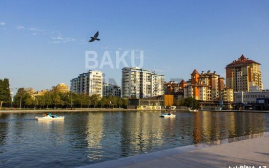6 Room New Apartment for Sale in Baku