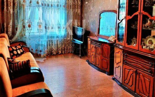 2 Rooms Old Apartment for Sale in Baku