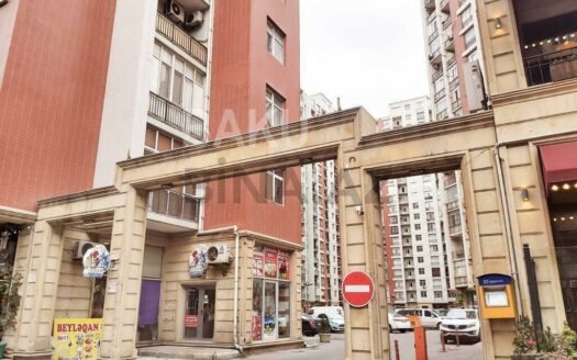 6 Room New Apartment for Sale in Baku