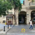 2 Rooms Old Apartment for Sale in Baku