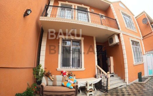 4 Room House / Villa for Sale in Khirdalan