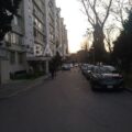 3 Room Old Apartment for Sale in Baku