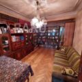 4 Room Old Apartment for Sale in Baku