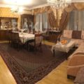 5-Room Old Apartment for Sale in Baku