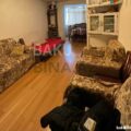 3 Room Old Apartment for Sale in Baku