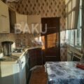 3 Room Old Apartment for Sale in Baku