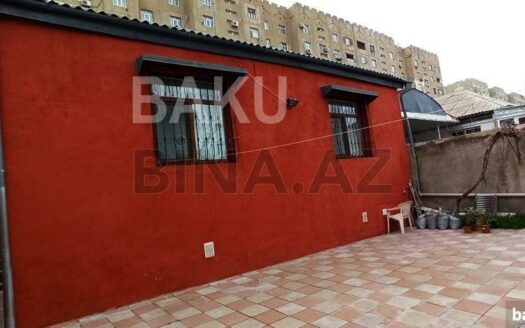 3 Room House / Villa for Sale in Baku