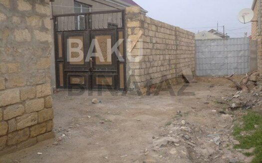 3 Room House / Villa for Sale in Baku