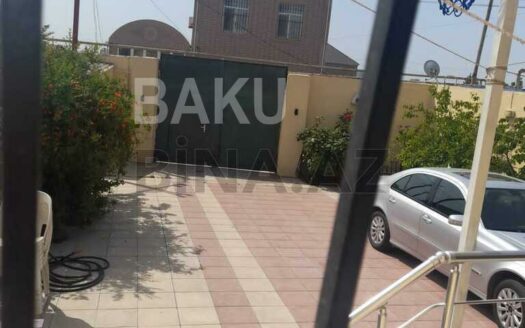 3 Room House / Villa for Sale in Baku