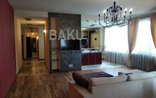 4 Room New Apartment for Sale in Baku