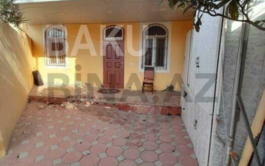 3 Room House / Villa for Sale in Baku