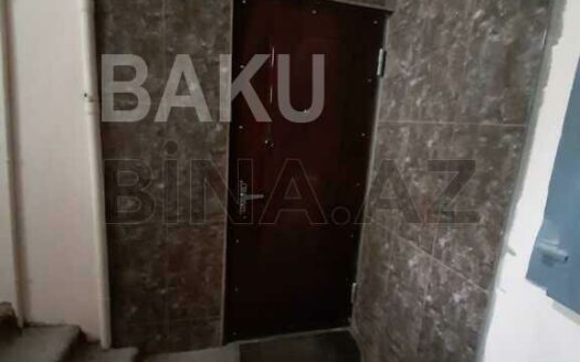 2 Rooms Old Apartment for Sale in Baku