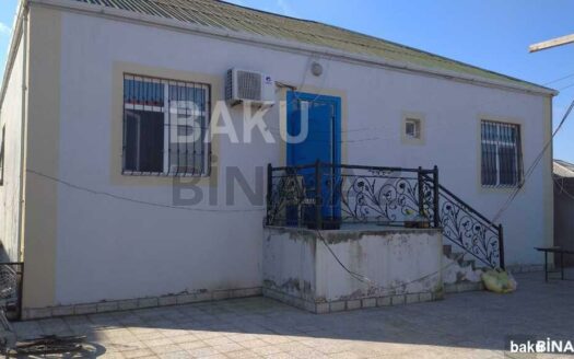 3 Room House / Villa for Sale in Baku