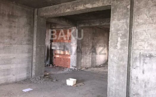 4 Room New Apartment for Sale in Baku