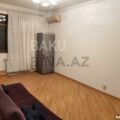 2 Rooms Old Apartment for Sale in Baku