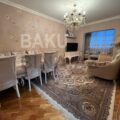 3 Room Old Apartment for Sale in Baku