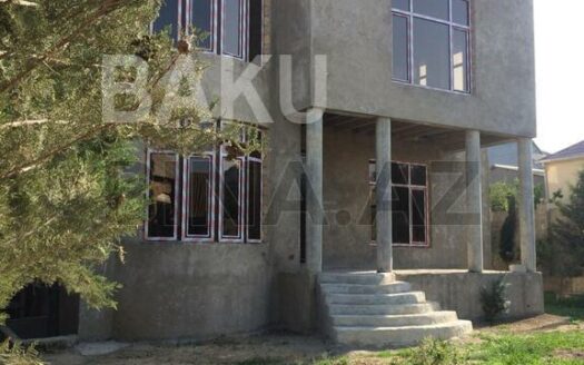 5 Room House / Villa for Sale in Baku