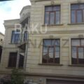 5 Room House / Villa for Sale in Baku
