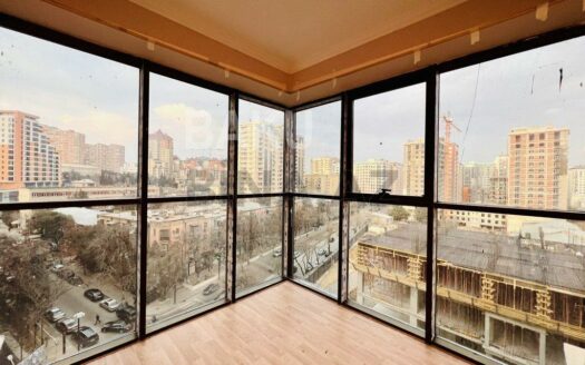 4 Room New Apartment for Sale in Baku