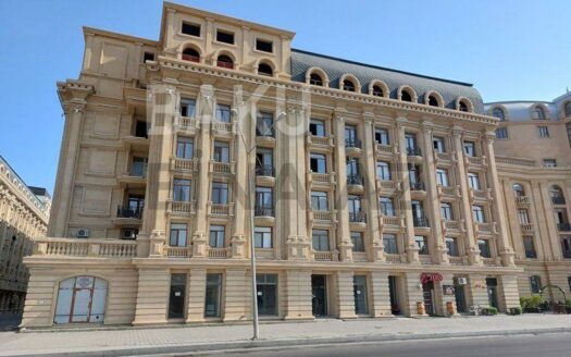 6 Room New Apartment for Sale in Baku