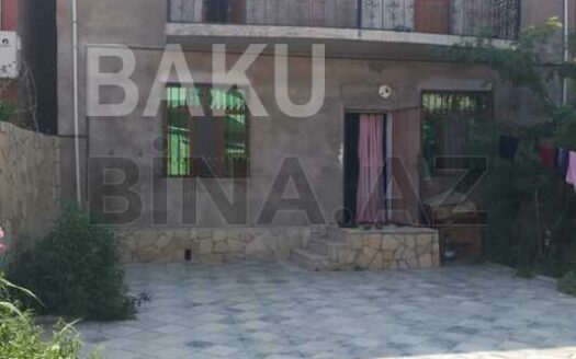 5 Room House / Villa for Sale in Baku