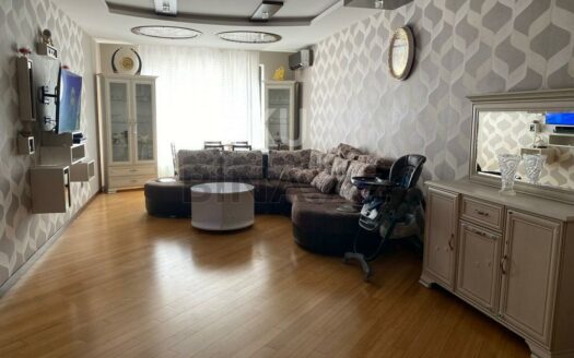 4 Room New Apartment for Sale in Baku