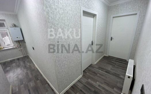 2 Rooms Old Apartment for Sale in Baku