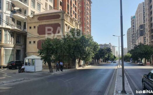 Shop for Sale in Baku
