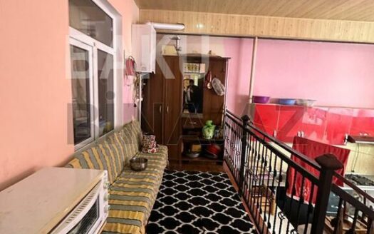 4 Room House / Villa for Sale in Baku