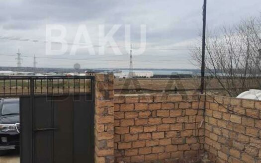 3 Room House / Villa for Sale in Baku