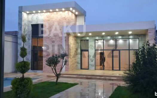 4 Room House / Villa for Sale in Baku