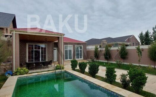 4 Room House / Villa for Sale in Baku