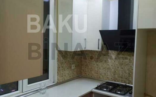 1 Room Old Apartment for Sale in Baku