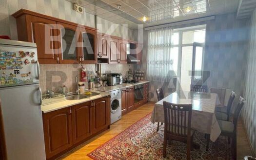 4 Room New Apartment for Sale in Baku