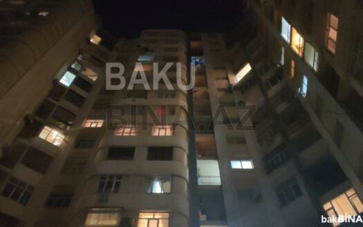 4 Room New Apartment for Sale in Baku