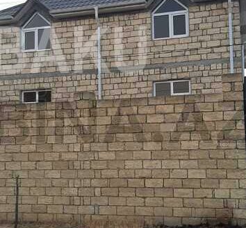 11-Room House / Villa for Sale in Baku