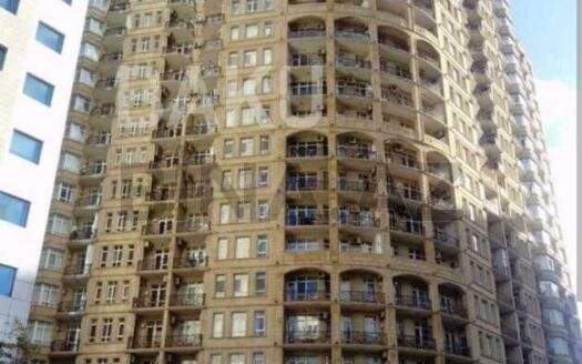4 Room New Apartment for Sale in Baku