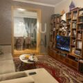 3 Room Old Apartment for Sale in Baku
