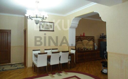 4 Room New Apartment for Sale in Baku