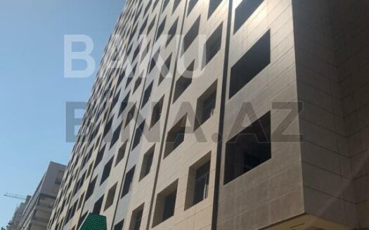 4 Room New Apartment for Sale in Baku