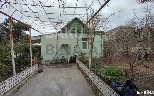 3 Room House / Villa for Sale in Baku