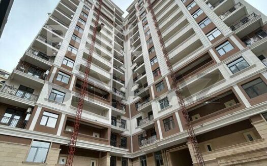 4 Room New Apartment for Sale in Baku