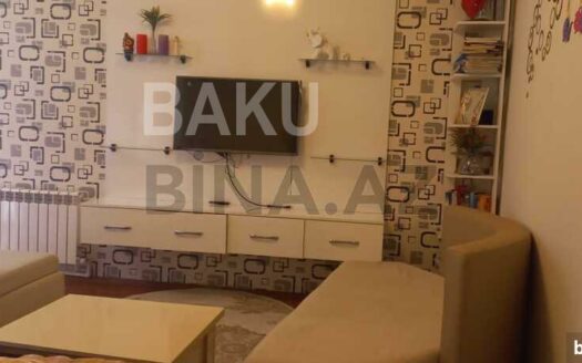 1 Room Old Apartment for Sale in Baku
