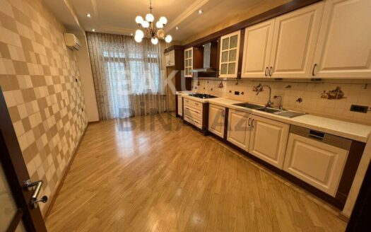 4 Room New Apartment for Sale in Baku