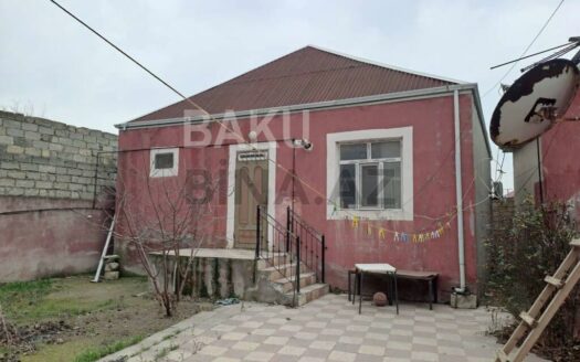 3 Room House / Villa for Sale in Baku